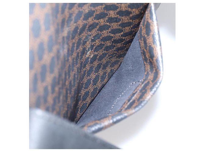 Céline CELINE Macadam Canvas Tote Bag PVC Leder Schwarz Gold Auth 203654A Golden - Ansicht 23
