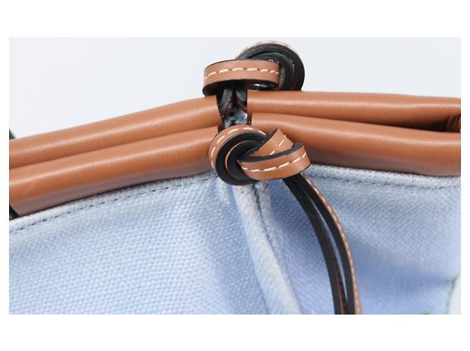 Borsa Tote LOEWE x Ghibli Il Mio Vicino Totoro Cushion Auth 167596SM Blu chiaro - vista 19