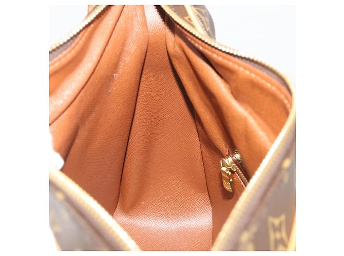 Borsa a tracolla LOUIS VUITTON Monogram Boulogne 30 M51265 LV Auth 204820V Monogramma - vista 24