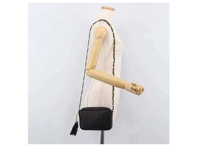 Bolsa de Ombro com Corrente BALLY em Couro Preto e Dourado Auth BA15570A - vista 22