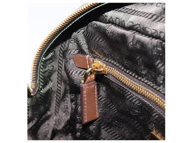 Borsa a mano PRADA Galleria in pelle Saffiano Marrone Oro Auth 204156A D'oro - vista 25