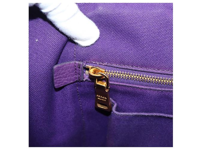 Saco Tote PRADA Canapa GM Canvas Roxo Ouro Auth 204261 Dourado - vista 22