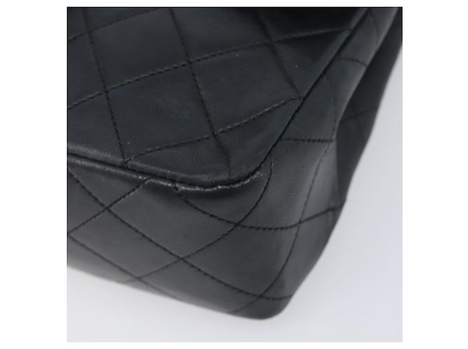 Borsa a tracolla CHANEL Mini Matelasse 20 Chain in pelle d'agnello nera e oro CC Auth 204583V Nero - vista 11