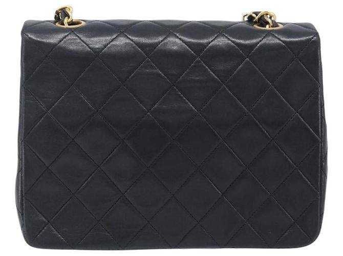 Borsa a tracolla CHANEL Mini Matelasse 20 Chain in pelle d'agnello nera e oro CC Auth 204583V Nero - vista 3