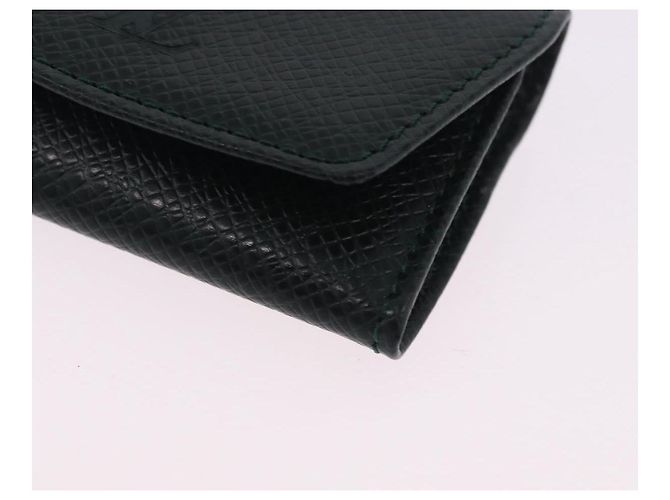 LOUIS VUITTON Taiga Buton de Manchette Cuffs Epicea LV Auth BA15690 - vista 14