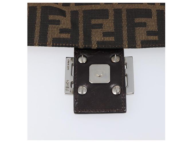 Borsa a tracolla FENDI Zucca Canvas Mamma Baguette Marrone Nero Auth am12622V - vista 18