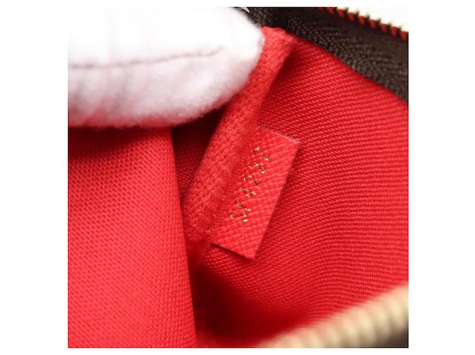 LOUIS VUITTON Monogram Vivienne Mini Pochette Accessoires Pouch LV Auth 204777M Monograma - vista 11