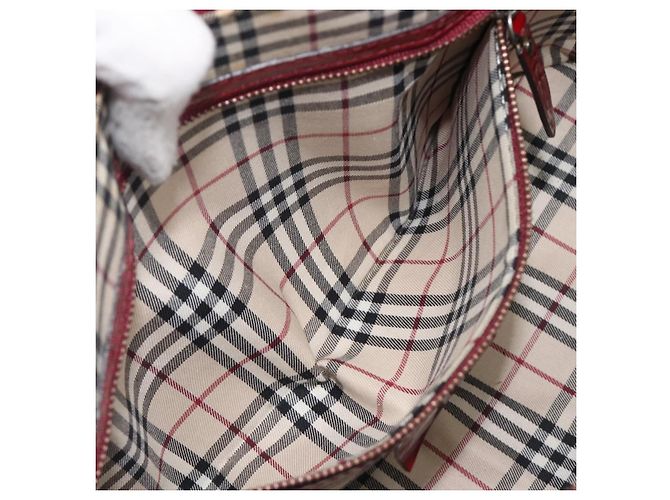 BURBERRY Handtasche aus Lackleder rot silber Auth 203652 - Ansicht 24