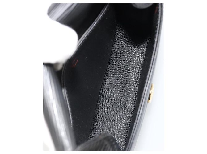 Borsa a tracolla LOUIS VUITTON Epi Saint Cloud PM Nero M52212 LV Auth 185722 - vista 23