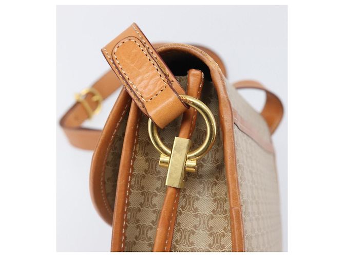 Céline Bolsa de Ombro CELINE Macadam Canvas PVC Bege Gold Auth 203607 Dourado - vista 16