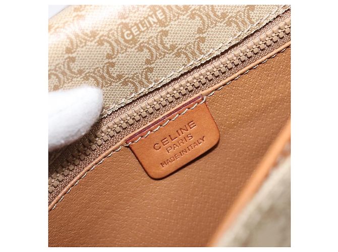Céline Bolsa de Ombro CELINE Macadam Canvas PVC Bege Gold Auth 203607 Dourado - vista 19