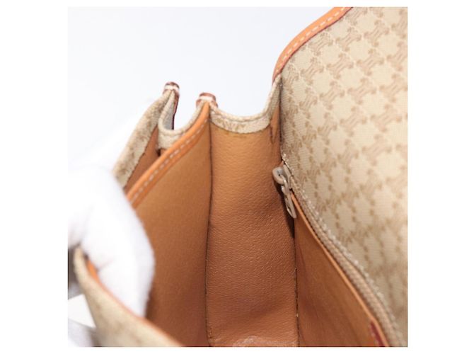 Céline Bolsa de Ombro CELINE Macadam Canvas PVC Bege Gold Auth 203607 Dourado - vista 22