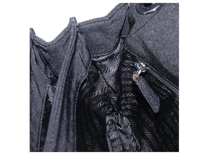 Bolsa de Ombro PRADA com Corrente de Plástico em Algodão Preto Auth 204708V - vista 20