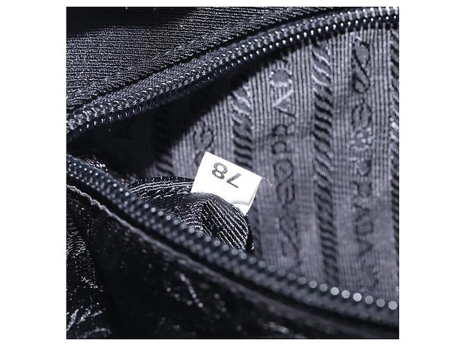 Bolsa de Ombro PRADA com Corrente de Plástico em Algodão Preto Auth 204708V - vista 25