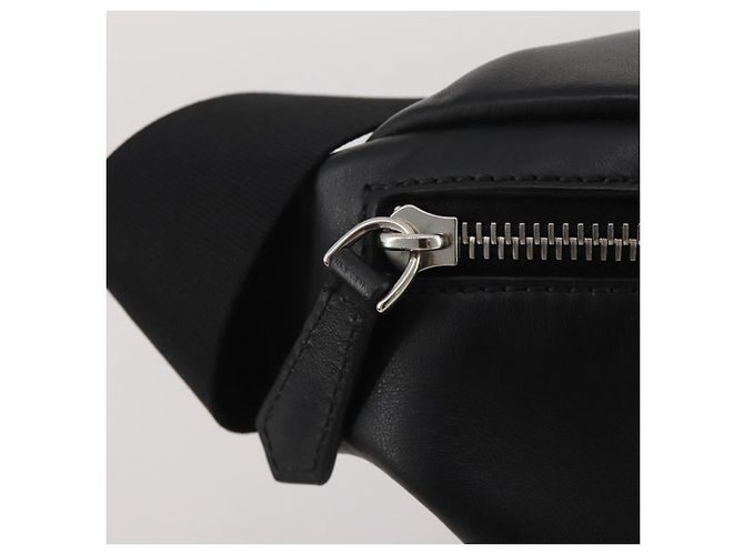 FENDI Bugseye Body Bag aus Leder Schwarz Silber 7VA434 Auth 204881M - Ansicht 17