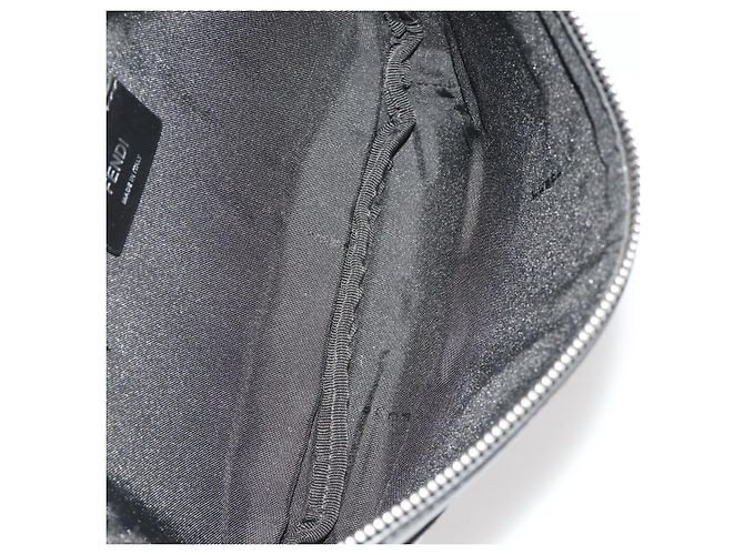 FENDI Bugseye Body Bag aus Leder Schwarz Silber 7VA434 Auth 204881M - Ansicht 22
