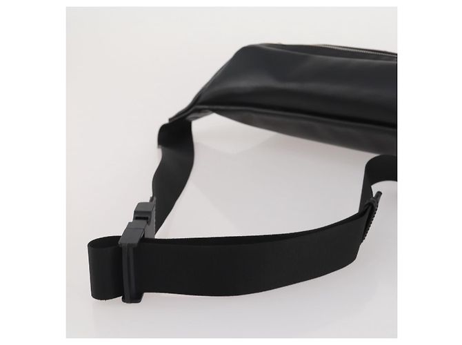 FENDI Bugseye Body Bag aus Leder Schwarz Silber 7VA434 Auth 204881M - Ansicht 7