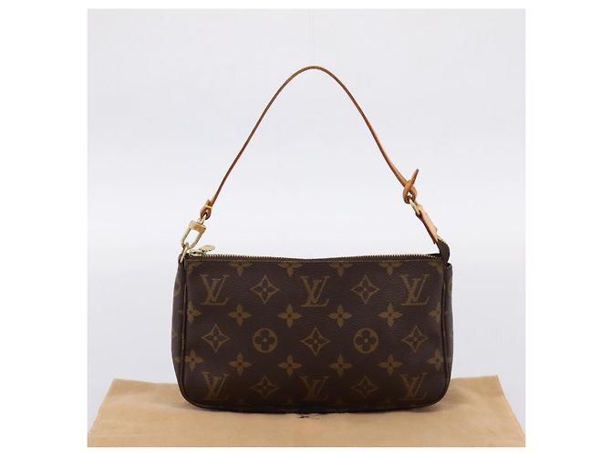 LOUIS VUITTON Monogram Pochette Accessoires Pouch M51980 LV Auth 204585V Monogramma - vista 12