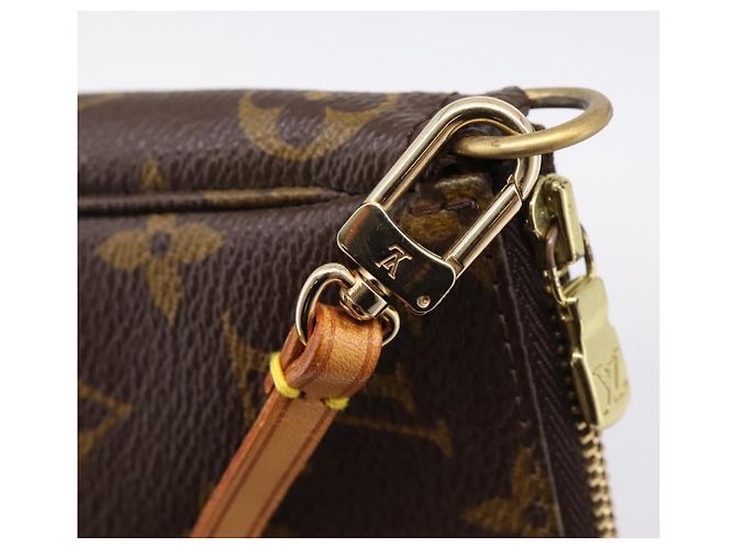 LOUIS VUITTON Monogram Pochette Accessoires Pouch M51980 LV Auth 204585V Monogramma - vista 18