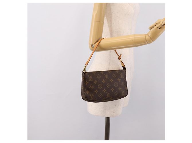 LOUIS VUITTON Monogram Pochette Accessoires Pouch M51980 LV Auth 204585V Monogramma - vista 22