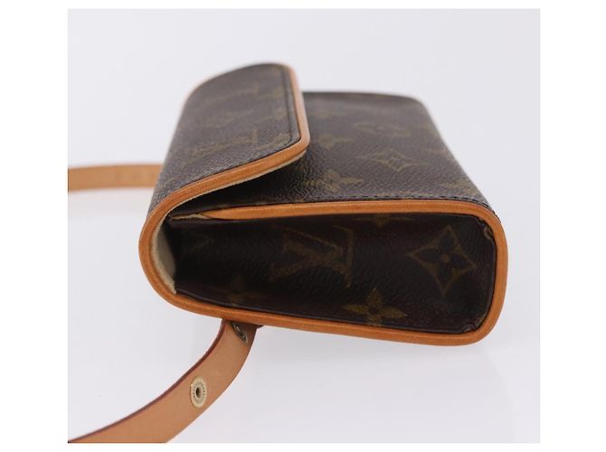 LOUIS VUITTON Monogram Pochette Florentine Waist Bag M51855 LV Auth 204738V Monograma - vista 4