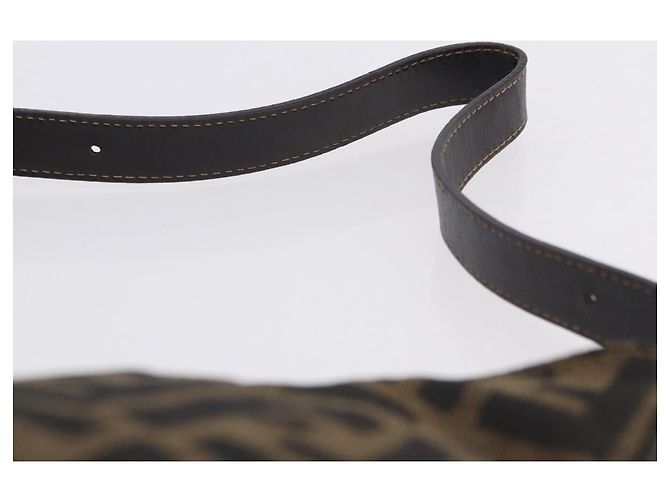 Borsa a tracolla FENDI Zucca Canvas Mamma Baguette Marrone Tono Oro Auth 198310V - vista 9