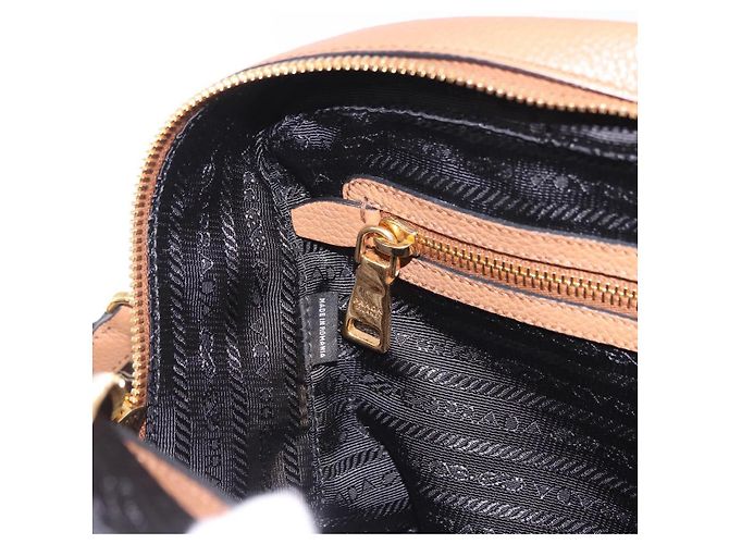 Borsa a mano PRADA in pelle 2way Beige Tono Oro Auth ka6236M - vista 28