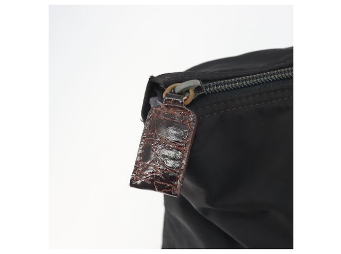 Sac à main PRADA Nylon Black Gold Auth 187087 Noir Doré - vue 16