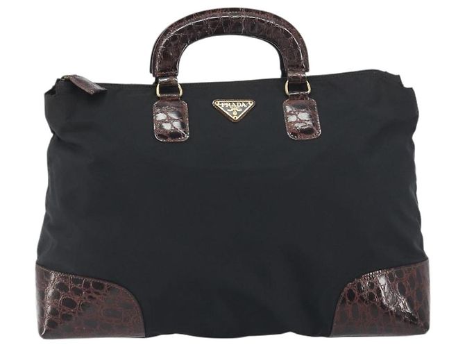 Sac à main PRADA Nylon Black Gold Auth 187087 Noir Doré - vue 2