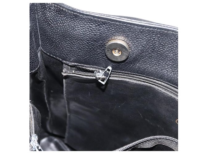 Borsa Tote CHANEL Pelle Caviar Nero Oro CC Auth bs35194 D'oro - vista 20