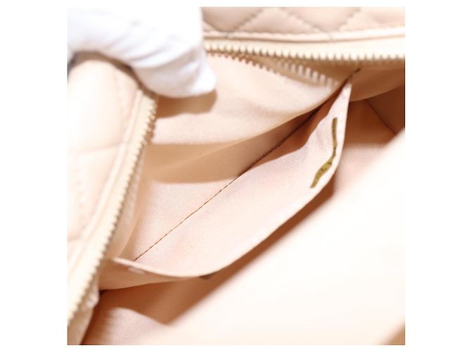 Borsa a tracolla CHANEL Matelasse con catena in pelle d'agnello Ivory Gold CC Auth bs35037 D'oro Crudo - vista 23