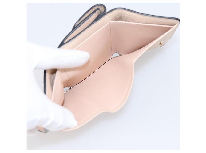 Chloé Cartera Chloe Alphabet Trifold de cuero rosa tono dorado Auth BA15602 - vista 14