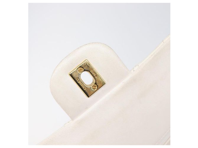 Borsa CHANEL Matelasse Double Flap Chain Bag Lamb Skin White Gold CC Auth 201534 Bianco D'oro - vista 21