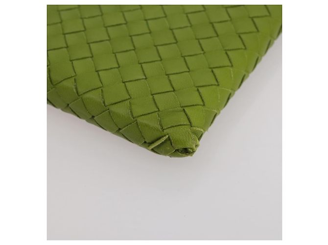 Housse iPad BOTTEGA VENETA INTRECCIATO en cuir Vert Auth 204255 - vue 13