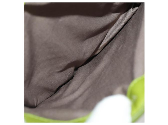 Housse iPad BOTTEGA VENETA INTRECCIATO en cuir Vert Auth 204255 - vue 18