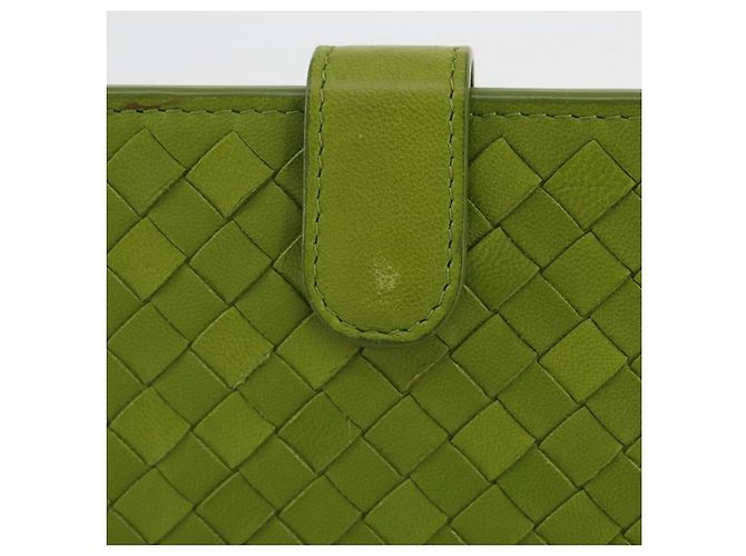 Housse iPad BOTTEGA VENETA INTRECCIATO en cuir Vert Auth 204255 - vue 3