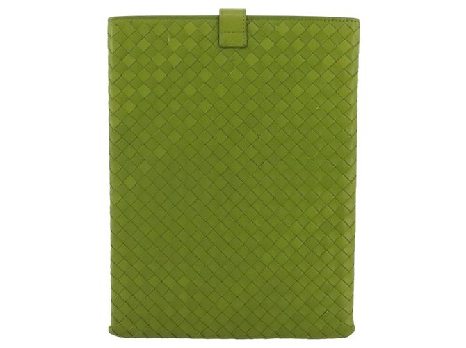 Housse iPad BOTTEGA VENETA INTRECCIATO en cuir Vert Auth 204255 - vue 4
