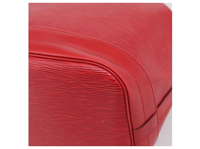 Borsa a tracolla LOUIS VUITTON Epi Noe Rossa M44007 LV Auth ki6821A Rosso - vista 16