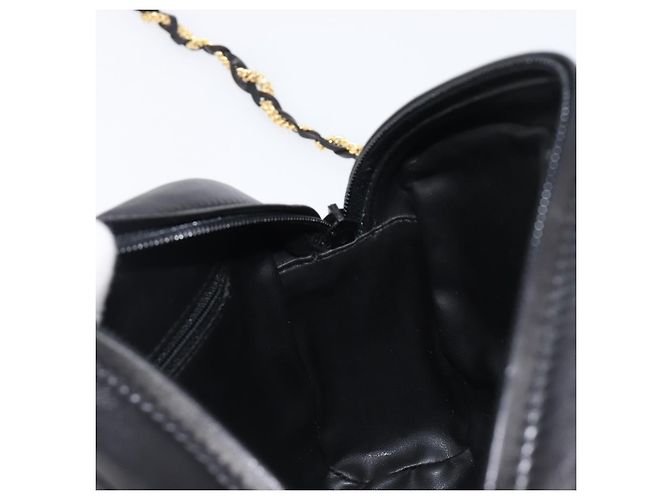 Bolsa de Ombro com Corrente BALLY em Couro Preto e Dourado Auth BA15568A - vista 19