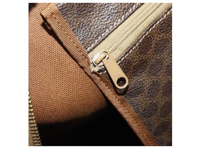 Céline CELINE Macadam Canvas Boston Bag PVC Leather Brown Gold Auth 203442V Braun Golden - Ansicht 22