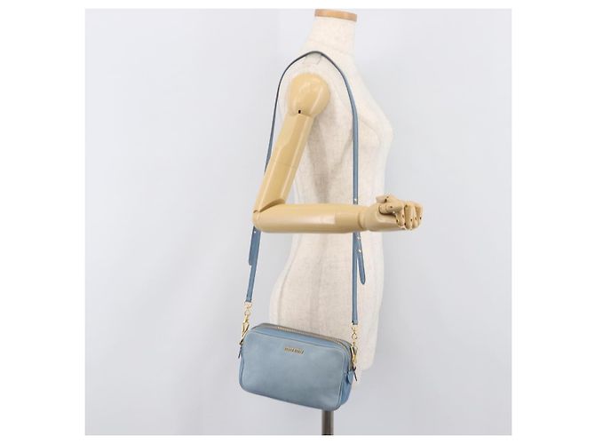 Borsa a tracolla Miu Miu in pelle oro azzurro Auth 204334A D'oro Blu chiaro - vista 26