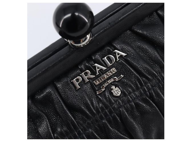 Beauty case arricciato PRADA in pelle nero argento Auth 204606V - vista 13