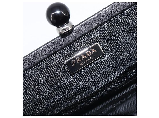 Beauty case arricciato PRADA in pelle nero argento Auth 204606V - vista 14