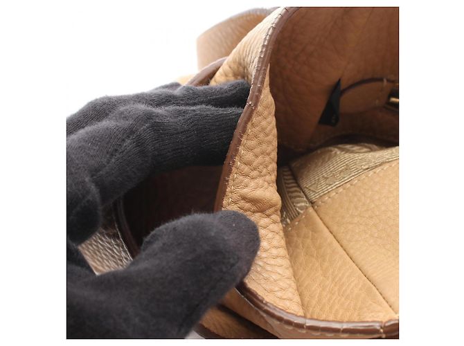 Bolso Tote Prada de piel beige - vista 6