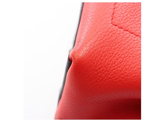 Bolsa de Mão 2-Way Louis Vuitton Lockme Ever BB Preto Vermelho Cru - vista 10