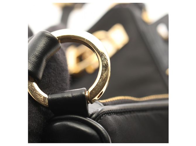 Prada Re-Nylon TESSUTO + VITELLO Schultertasche Schwarz - Ansicht 8