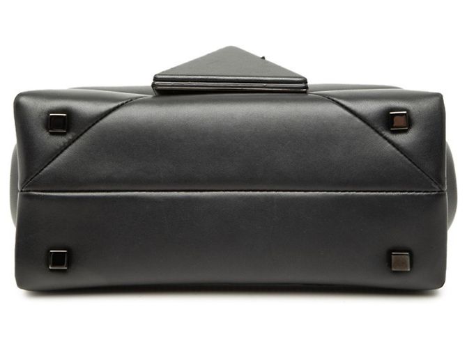 Valentino One Stud Handtasche und Schultertasche Schwarz - Ansicht 3