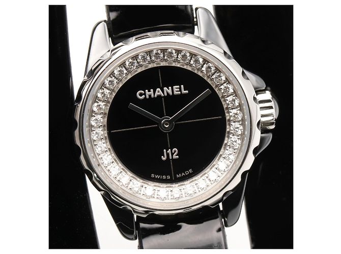 Reloj Chanel J12 XS Double Belt Bisel de Diamantes - vista 3