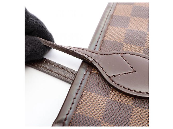 Sac Cabas Louis Vuitton Neverfull MM Marron Damier ebène - vue 10