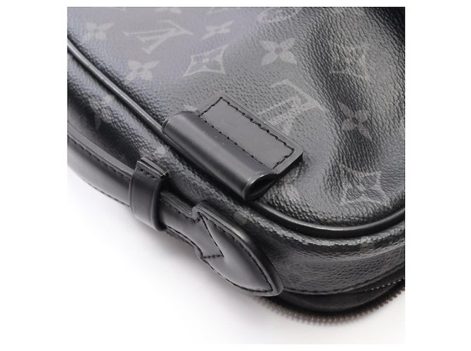 Marsupio Louis Vuitton Monogram Eclipse Nero - vista 10